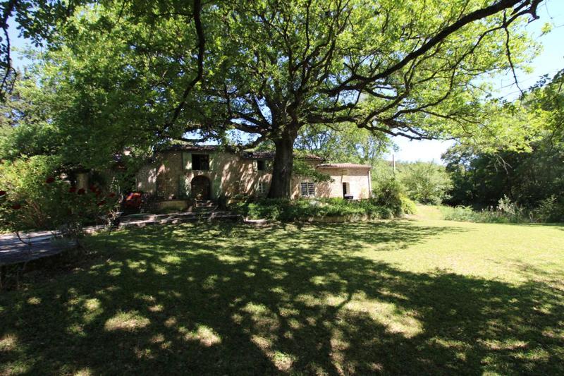 Maison de campagne - 240 m² - 5 pièces