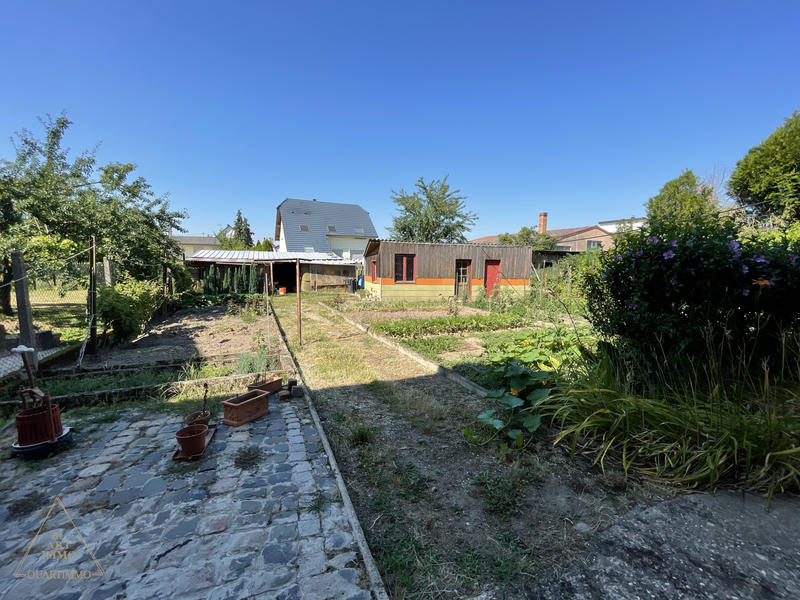 Propriété - 181 m² - 9 pièces