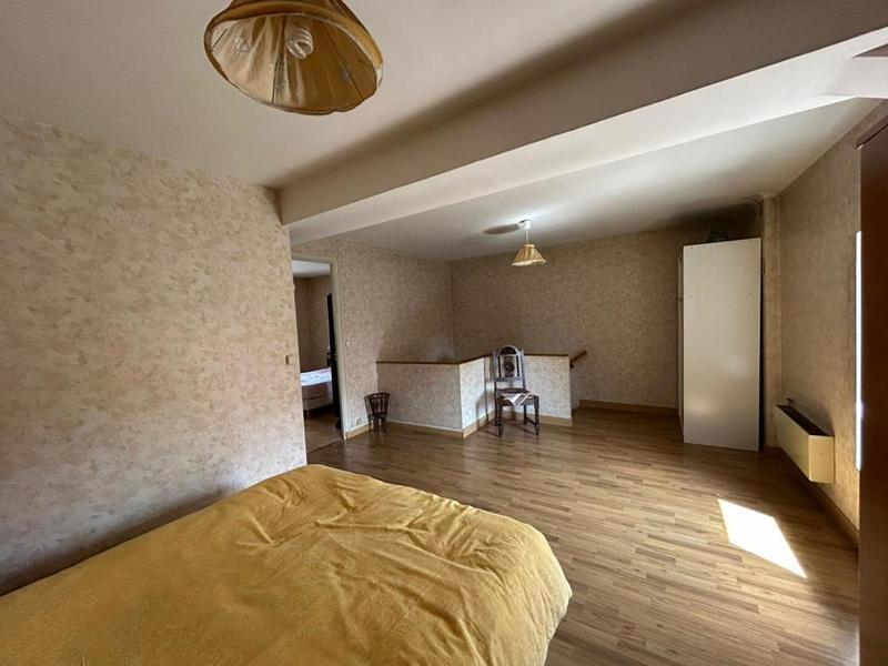 Maison - 101 m² - 5 pièces