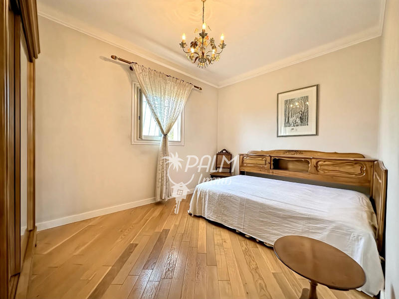 Villa - 154 m² - 6 pièces