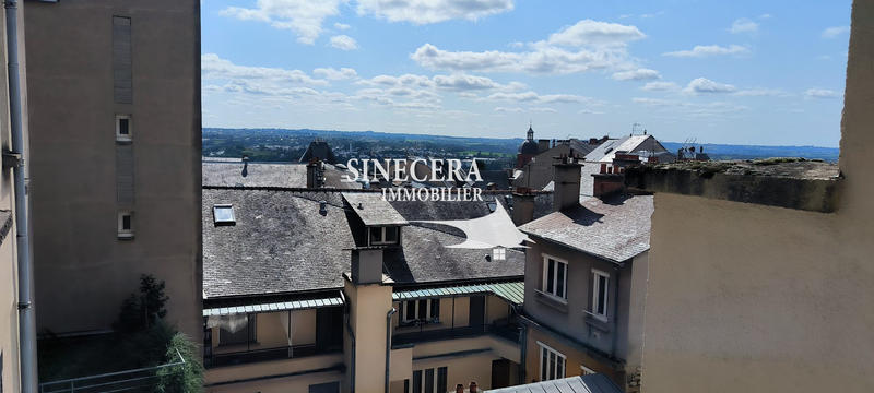 Appartement - 210 m² - 3 pièces