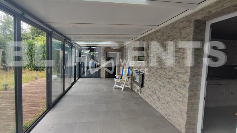 Maison traditionnelle - 135 m² - 7 pièces