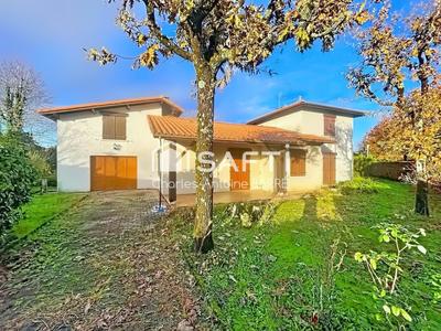 Maison - 90 m² - 4 pièces