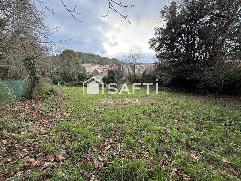 Maison - 242 m² - 10 pièces