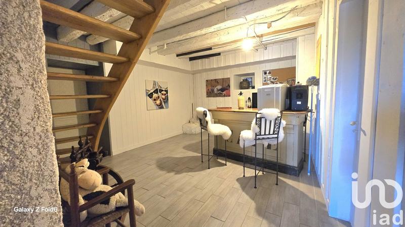 Maison - 183 m² - 6 pièces