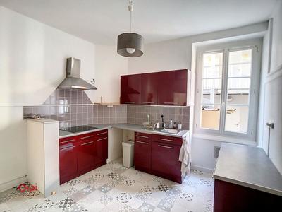 Appartement - 48 m² - 2 pièces