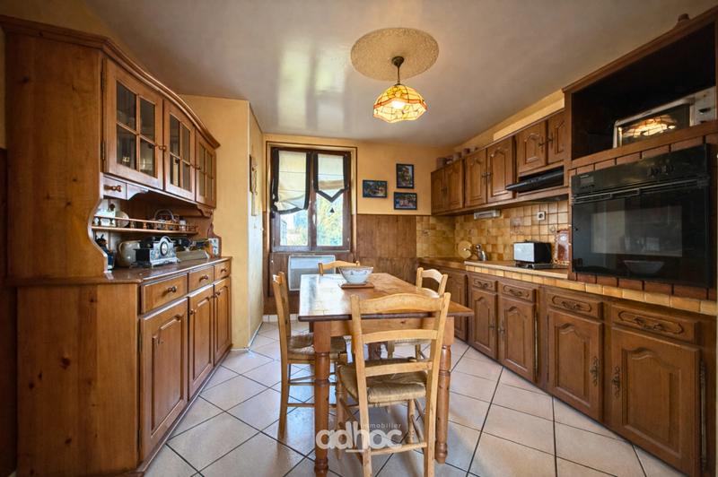 Appartement - 84 m² - 5 pièces