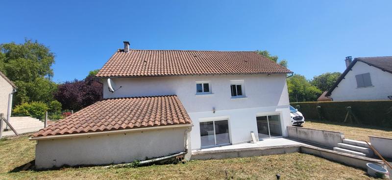 Maison - 170 m² - 6 pièces
