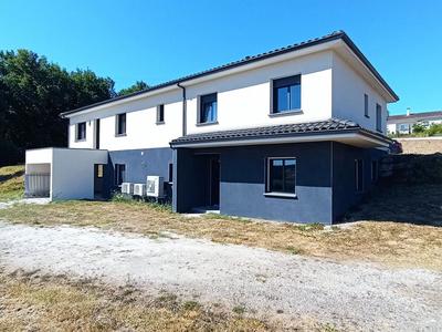 Maison - 195 m² - 6 pièces