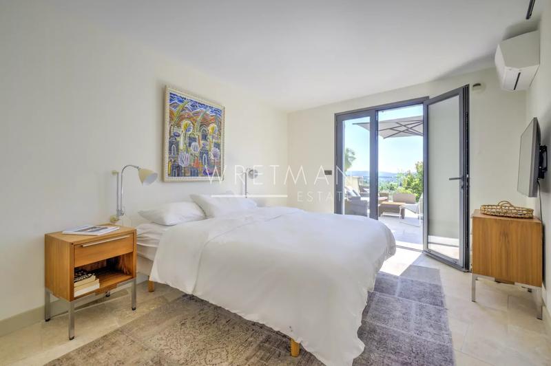 Villa - 320 m² - 7 pièces