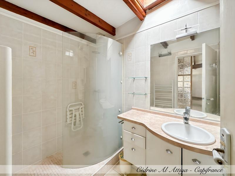 Maison - 93 m² - 4 pièces