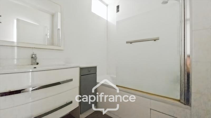 Appartement - 70 m² - 4 pièces