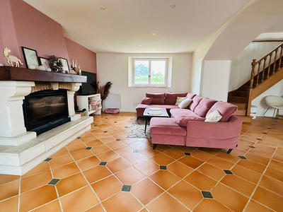 Maison - 148 m² - 5 pièces