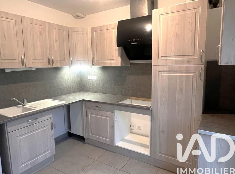 Maison - 94 m² - 5 pièces