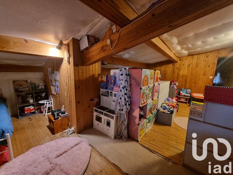 Maison - 97 m² - 4 pièces