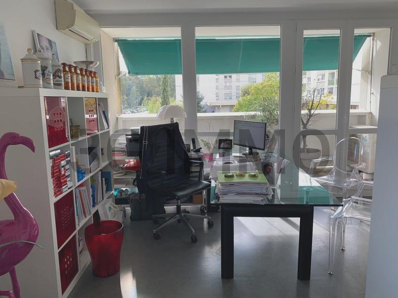 Appartement - 77 m² - 4 pièces