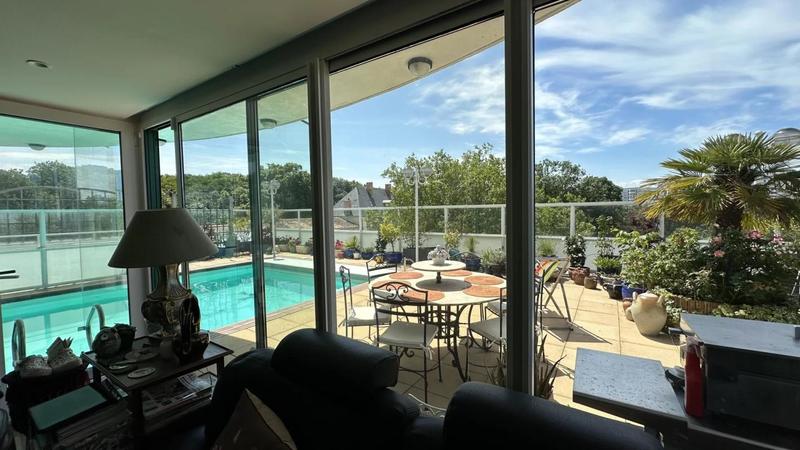 Penthouse - 175 m² - 5 pièces