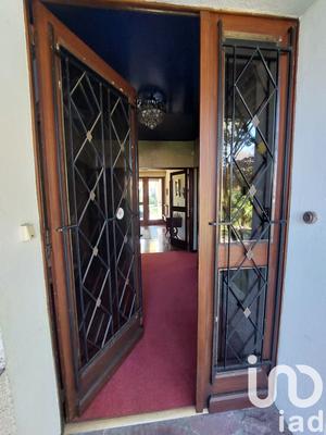 Maison - 290 m² - 8 pièces