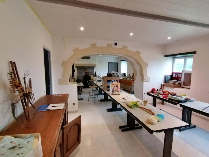 Maison - 430 m² - 14 pièces