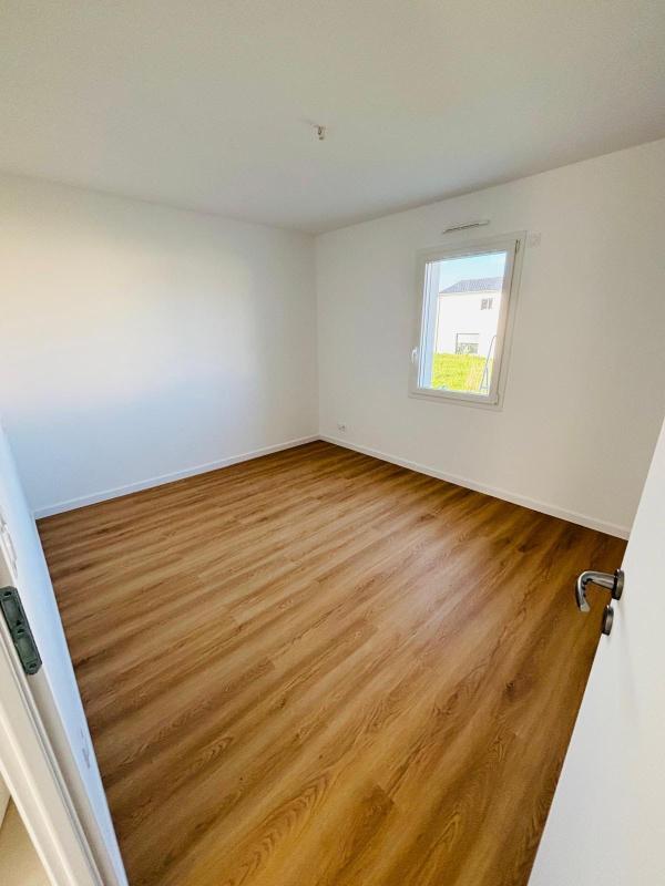 Maison - 92 m² - 5 pièces