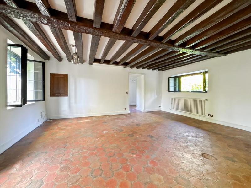 Maison - 200 m² - 6 pièces