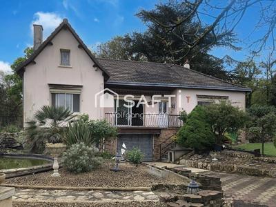 Maison - 135 m² - 6 pièces