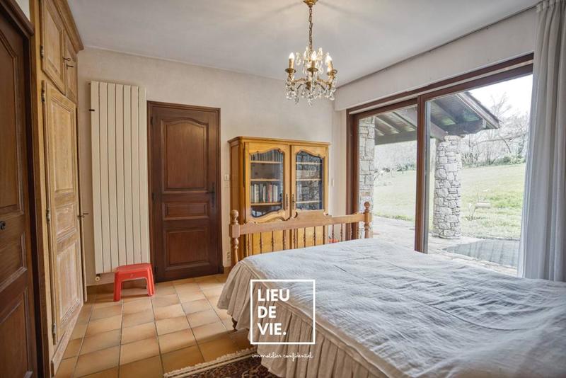 Maison ancienne - 164 m² - 7 pièces