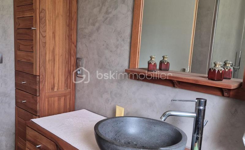 Maison traditionnelle - 126 m² - 7 pièces