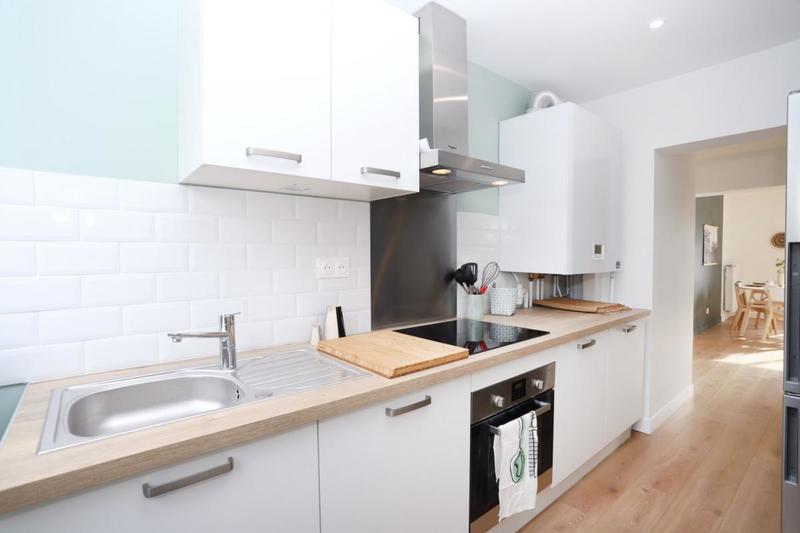 Appartement - 92 m² - 6 pièces