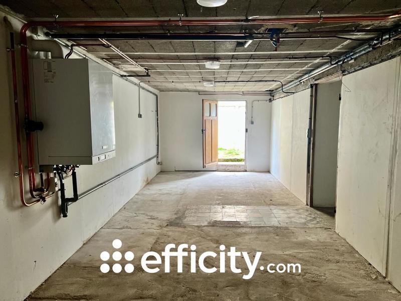 Pavillon - 150 m² - 6 pièces