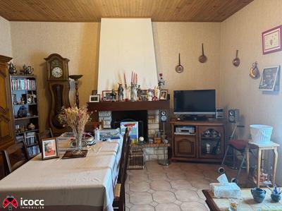 Maison de bourg - 110 m² - 6 pièces