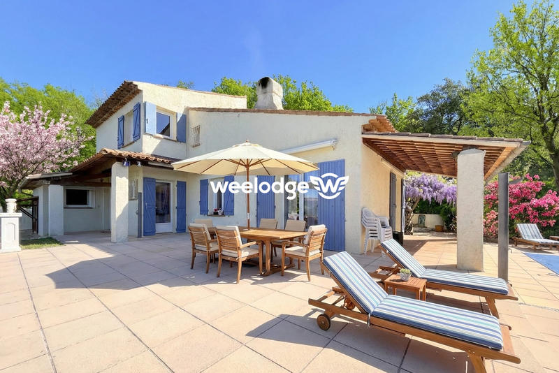 Maison - 168 m² - 7 pièces