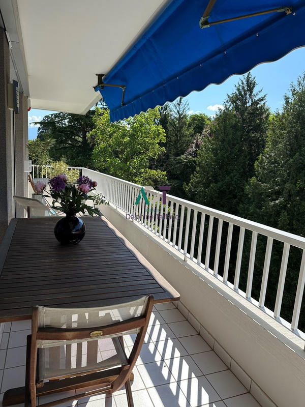 Appartement - 144 m² - 4 pièces