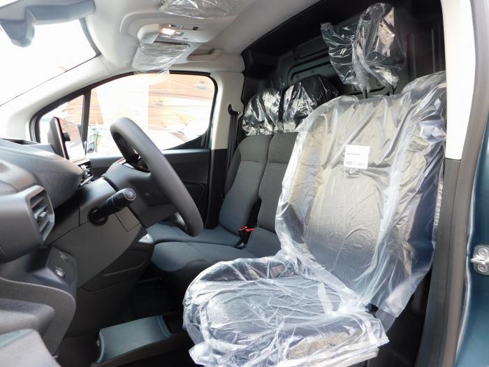 Peugeot Partner m 650kg Bluehdi 100ch s&amp;S