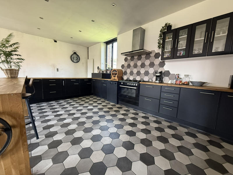 Maison de village - 249 m² - 5 pièces