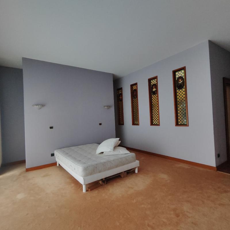 Appartement - 344 m² - 6 pièces