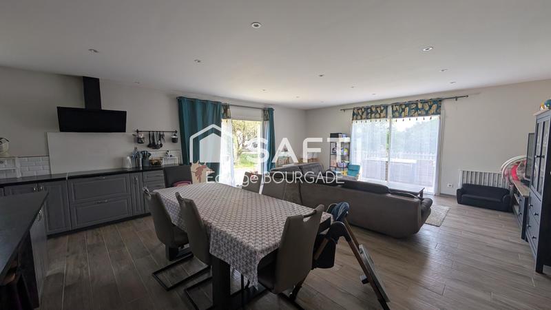 Maison - 147 m² - 6 pièces