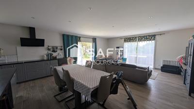 Maison - 147 m² - 6 pièces