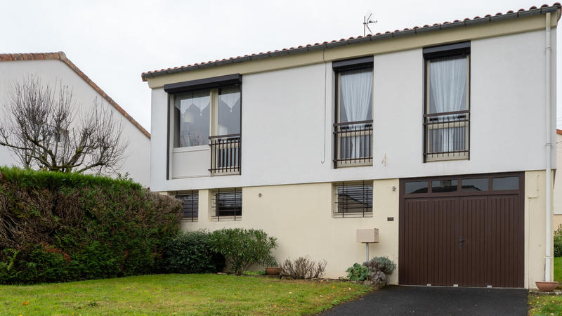 Maison - 105 m² - 5 pièces