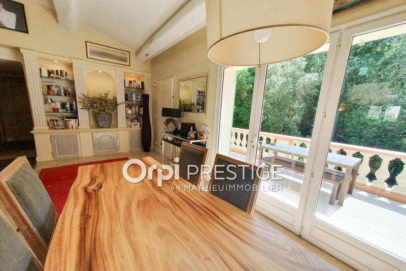 Maison - 145 m² - 5 pièces