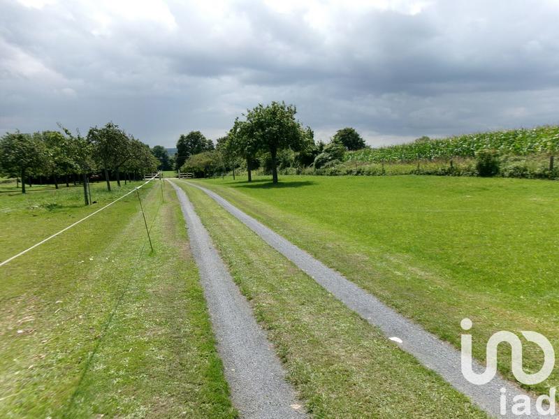 Maison - 137 m² - 9 pièces