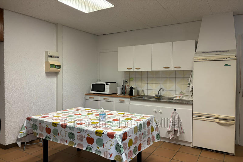 Fonds de commerce - Magasins - 80 m²