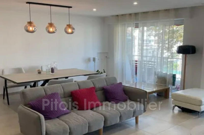 Appartement - 103 m² - 4 pièces