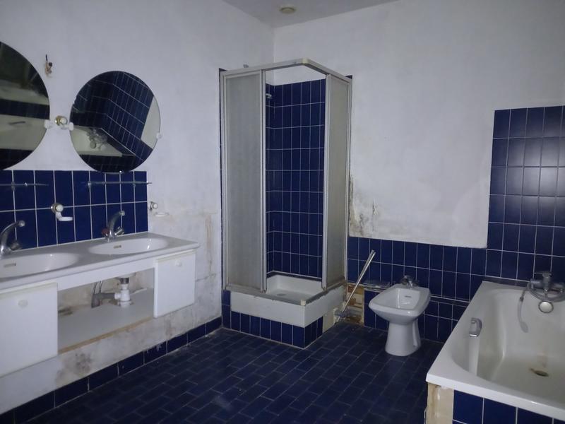 Maison traditionnelle - 169 m² - 4 pièces