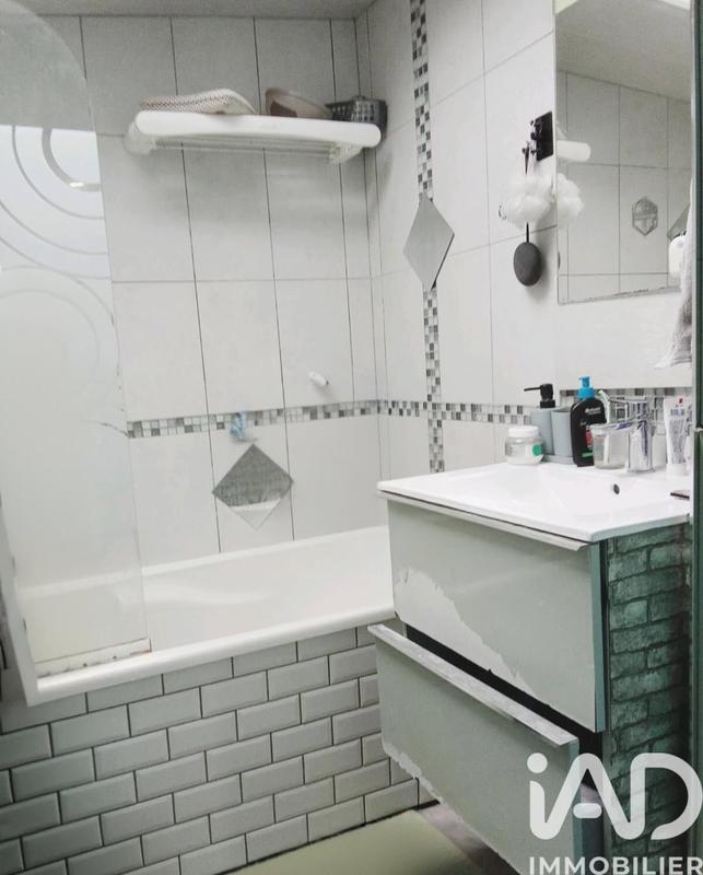 Maison - 88 m² - 5 pièces