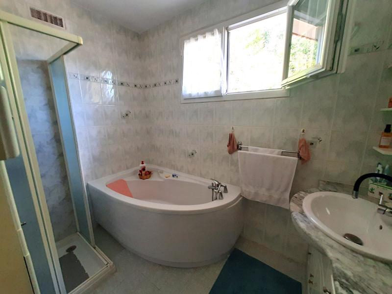 Maison - 128 m² - 6 pièces