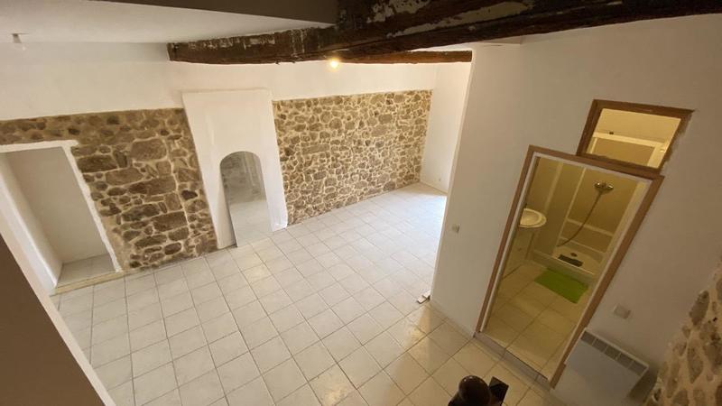 Maison de village - 100 m² - 4 pièces