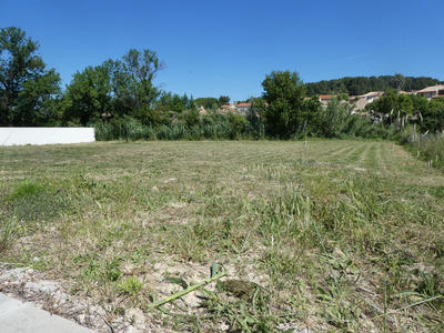 Terrain constructible - 468 m²