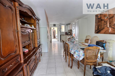 Maison - 77 m² - 6 pièces