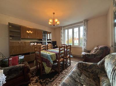 Maison - 75 m² - 6 pièces